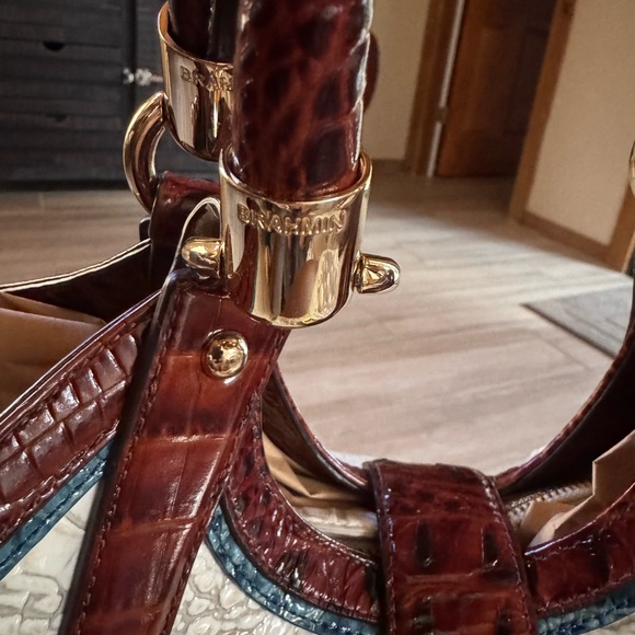 Retired Brahmin purse - Picture 3 of 7